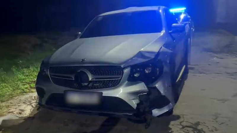 Luis Advíncula, denunciado por chocar y darse a la fuga en Canning